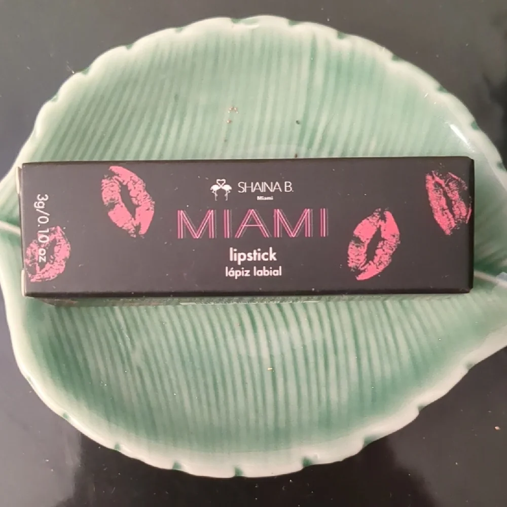 Lipstick 